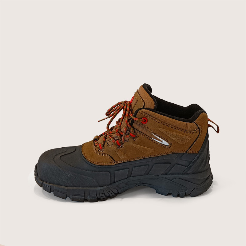 картинка Утепленные ботинки "ЖУК" прорезиненная защита
